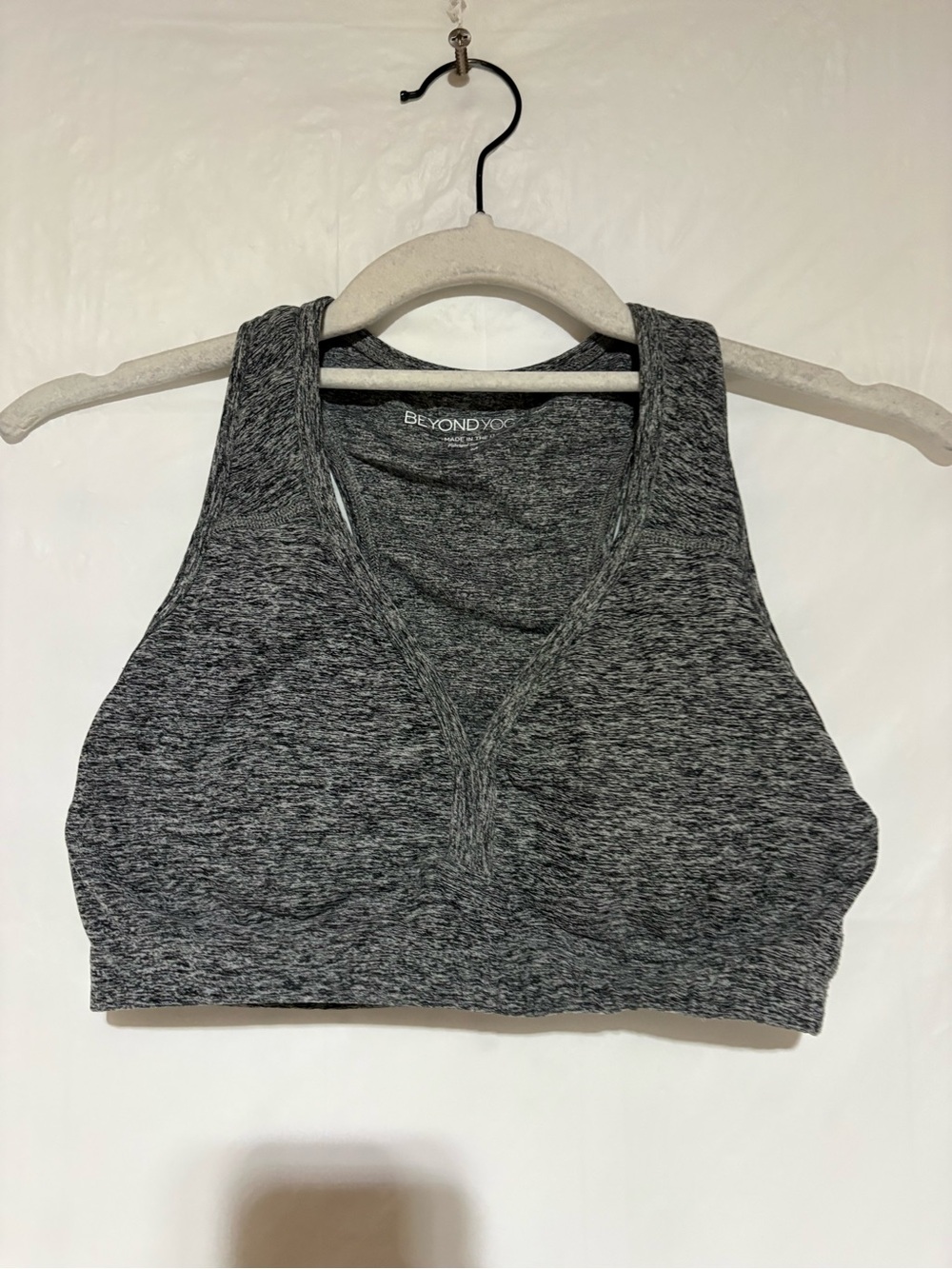 Beyond Yoga Heather Charcoal Seamless V-Neck Sports Bra